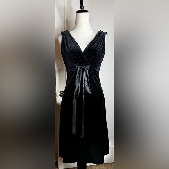 Vintage 90’s y2k Scarlett Nite Velvet Cocktail Dress Plunging Neck gilmore girls - Picture 1 of 9